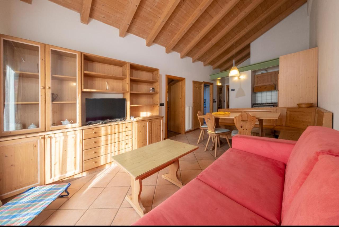 Residence Lagorai - Fiemme Holidays Predazzo Luaran gambar